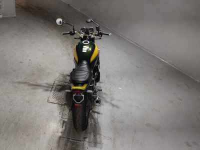 Kawasaki Z900RS 2023