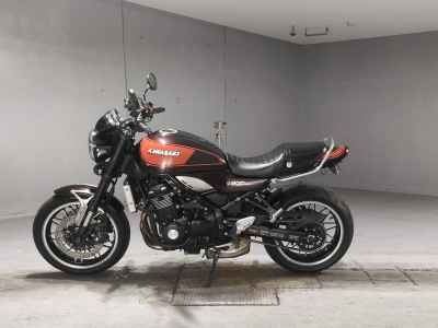 Kawasaki Z900RS 2018