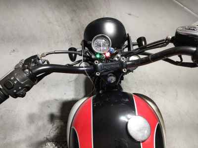 Triumph Bonneville T100 2006