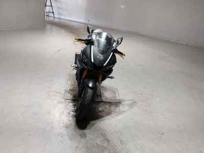Yamaha YZF-R25