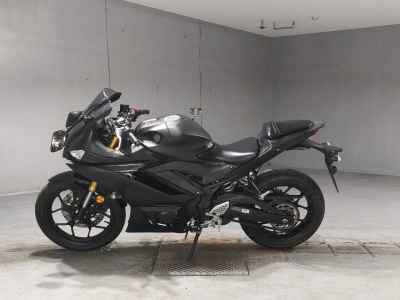 Yamaha YZF-R25 2019