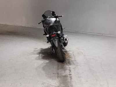 Yamaha YZF-R25 2019