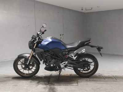 Honda CB250R 2019