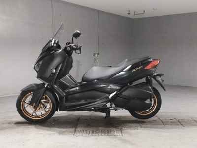Yamaha XMAX 250