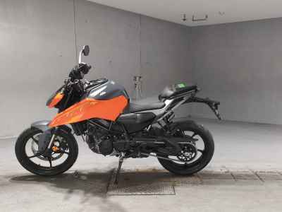 KTM 250 Duke 2024