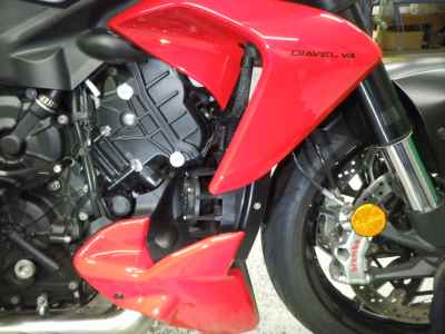 Ducati Diavel V4 2023