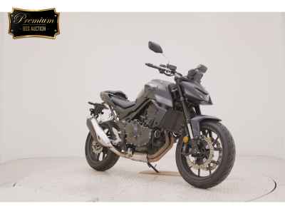 Honda CB750 2025