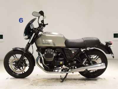 Moto Guzzi V7 Stone 2017
