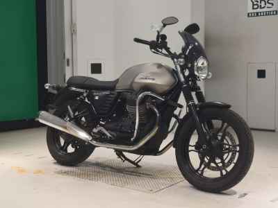 Moto Guzzi V7 Stone 2017