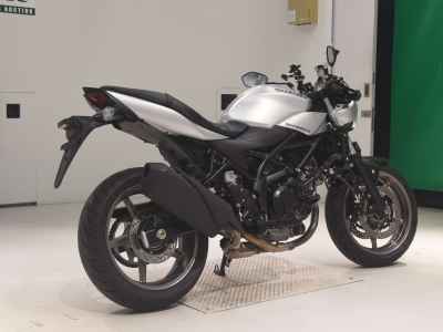 Suzuki SV650X 2024