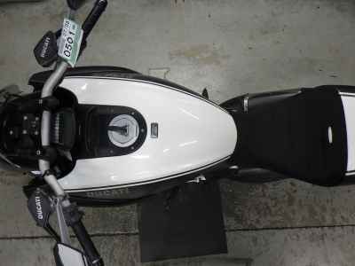 Ducati Diavel 2012