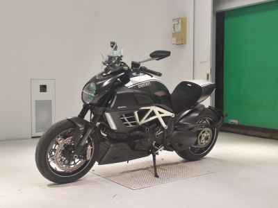 Ducati Diavel 2012