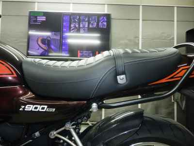 Kawasaki Z900RS 2017