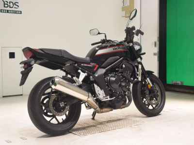 Honda CB1000F 2025