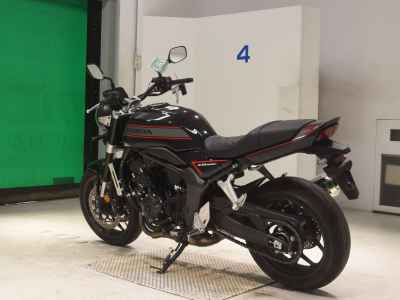 Honda CB1000F 2025