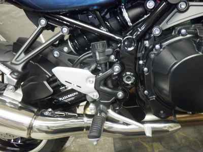 Kawasaki Z900RS 2022