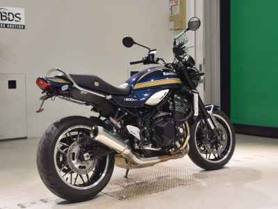 Kawasaki Z900RS 2022