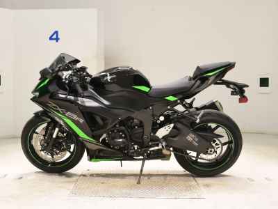 Kawasaki Ninja ZX-6R 2024