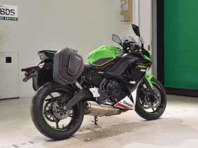 Kawasaki Ninja 650 2021
