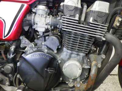 Honda CB750SF 2018