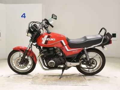 Suzuki GSX400E 2024