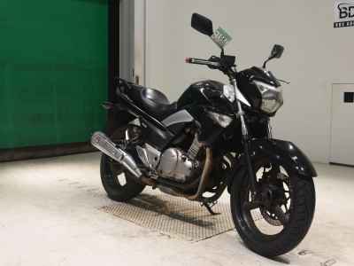 Suzuki GSR250