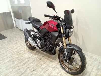 Honda CB250R 2019
