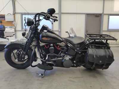 Harley-Davidson Cross Bones FLSTSB1580 2011