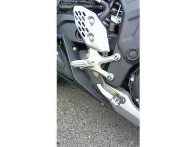 Yamaha YZF-R25 2020