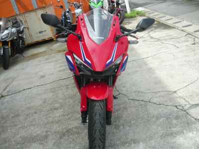 Honda CBR400R 2024