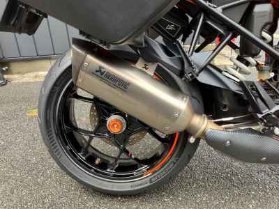 KTM 1290 Super Duke GT 2016