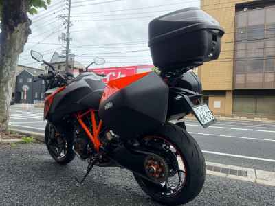 KTM 1290 Super Duke GT 2016