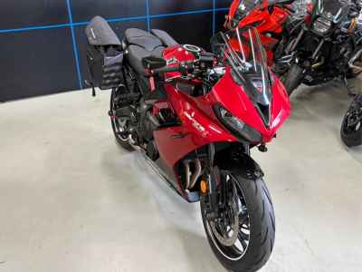 Triumph Daytona 660 2025