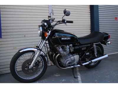 Suzuki GS750 2026