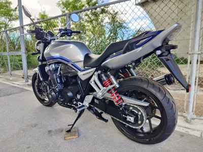 Honda CB1300SF 2024