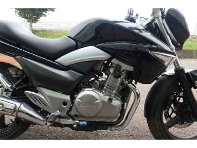 Suzuki GSR250