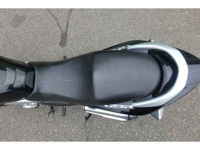 Suzuki GSR250