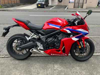 Honda CBR650R 2024