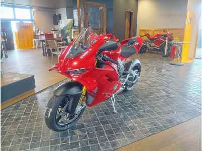 Ducati Panigale V4S 2026