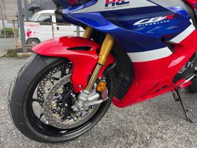 Honda CBR1000RR-R FB SP 2024