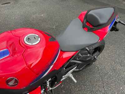 Honda CBR1000RR-R FB SP 2024