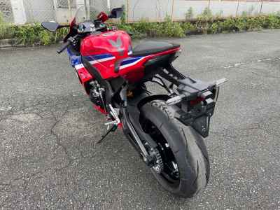 Honda CBR1000RR-R FB SP 2024