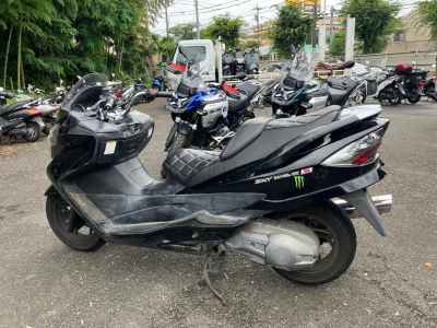 Suzuki Skywave 250S