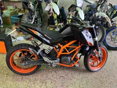 KTM 250 Duke 2015