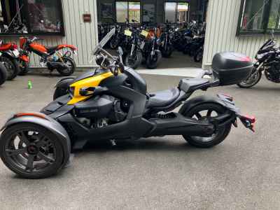 Can-Am Ryker 900 2021