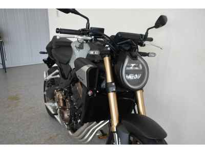 Honda CB650R E-Clutch 2024