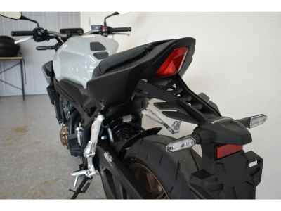 Honda CB650R E-Clutch 2024