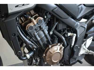 Honda CB650R E-Clutch 2024