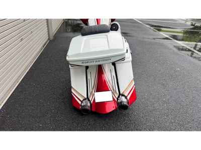 Harley-Davidson Road Glide FLTRXSE1923 CVO 2013