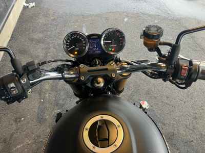 Kawasaki Z900RS 2025